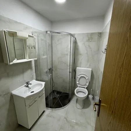 Apartments Arjan2 Omis Exterior photo